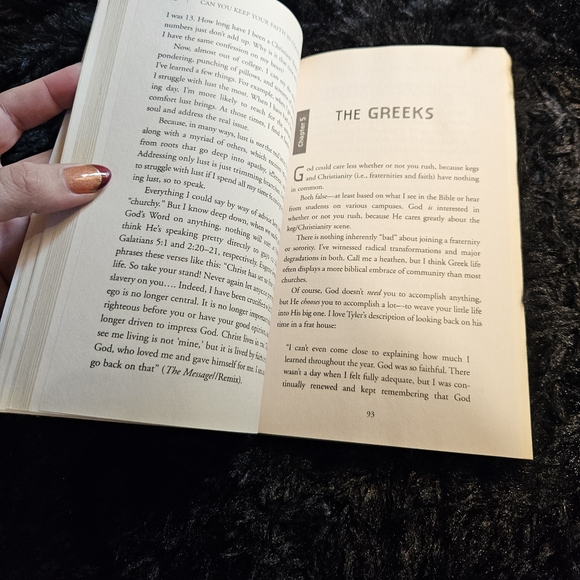 🎓 Can You Keep Your Faith in College? - Picture 4 of 6